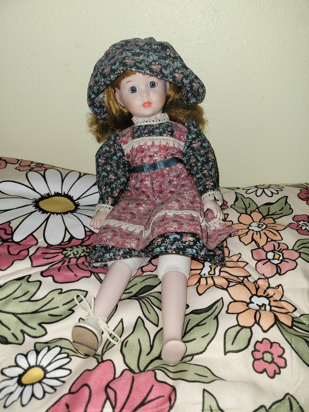 Heritage Mint Ltd. Porcelian Doll